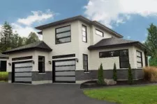 Having a garage door problem? Should you fix it, or do you need a new door?